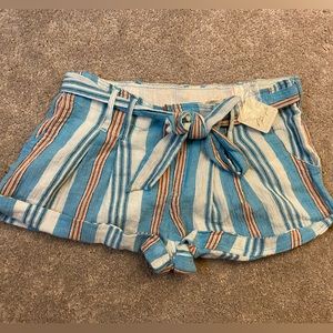 NWT Free People||Sungaze Tie Waist Baggy High Rise Stripe Boho Short Size 4